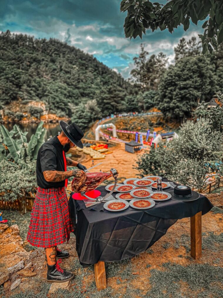 Corte de jamón con inspiración isleña