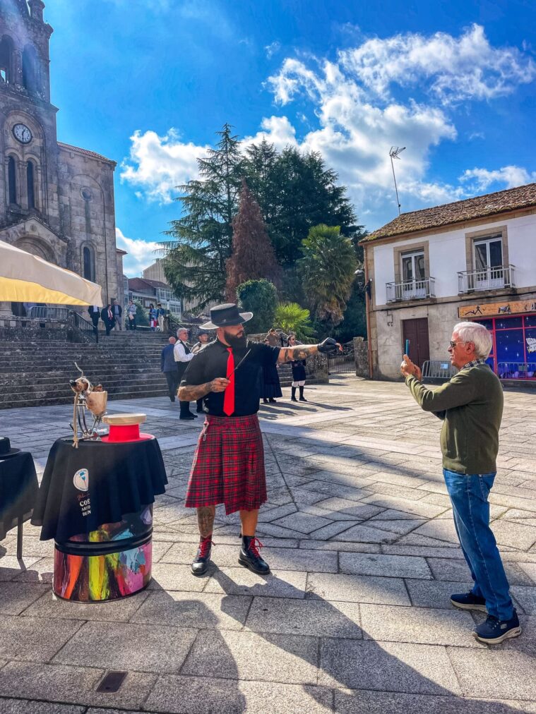 Corte artístico de jamón en las fiestas patronales de Lalín, Pontevedra
