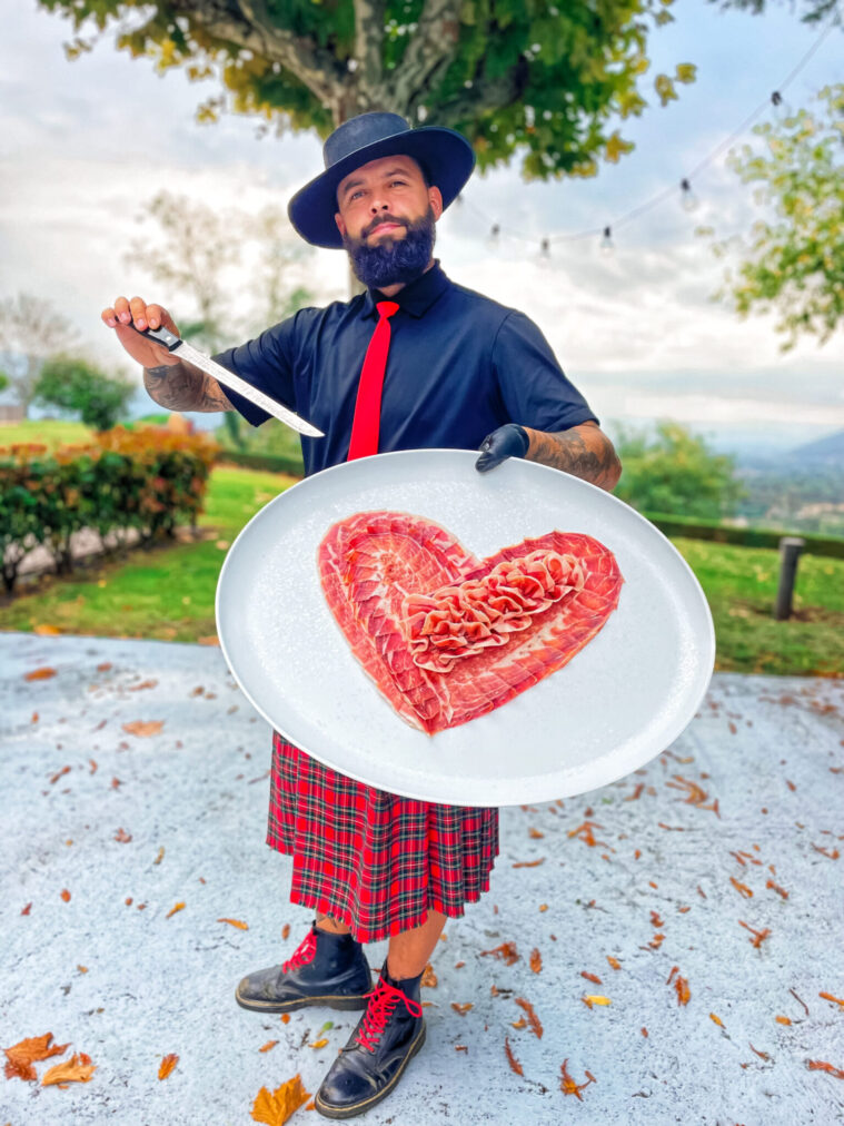 Jamón ibérico en vivo para bodas Corte de jamón en vivo para bodas